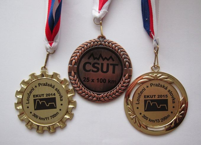 2016_12_09 medaile EKUT a CSUT